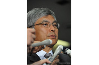 サイバー情報共有イニシアティブ会合後、三菱重工社長が会見 画像