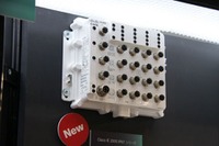【Interop 2014】水槽に沈めた状態でも動作するL2スイッチ「IE2000シリーズ」のデモを実施(シスコシステムズ) 画像
