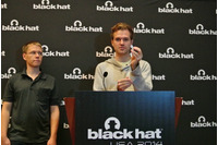 [Black Hat USA 2014 レポート]ファームウェア書き換えでUSBに機能追加 画像