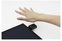 USBポートに接続できるポータブルタイプの非接触型手のひら静脈認証センサーを発売(富士通) 画像
