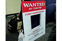 [Black Hat USA 2015] FBIが「サイバー犯罪と戦う人物」を「指名手配」 画像