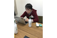 [おしらせ] 人気連載執筆者のご自宅玄関、扉の奥へ 画像