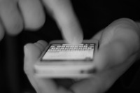 ヤバいデモで会場沸かす ~ SMS で 2FA 迂回する「Smishsmash」 画像