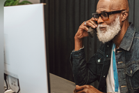 Okta Blog 第13回 電話で指示 標的のブラウザを同期操作 通話とフィッシング画面を完全連動させる攻撃キットが産業化 画像