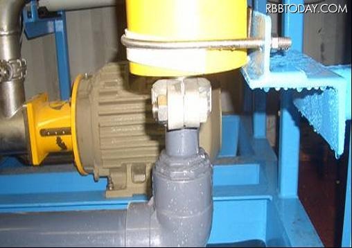 水の漏えいが確認された淡水化装置(逆浸透膜式)2