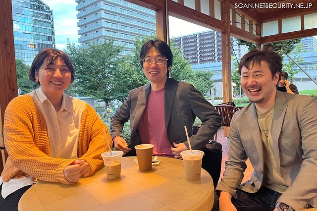 講演者近影、柴田 はるな 氏(左)、石田 悠 氏(中央)、大石 眞央 氏(右)
