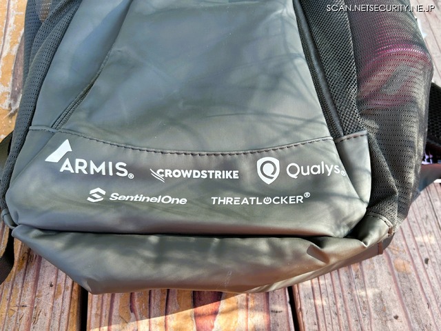 創刊 27 周年記念キャンペーンのおしらせ（5）後出し特典「Black Hat USA 2025 参加者用バックパック」