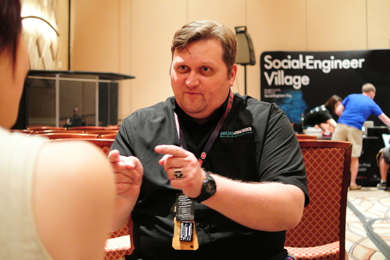 Chris Hadnagy 氏