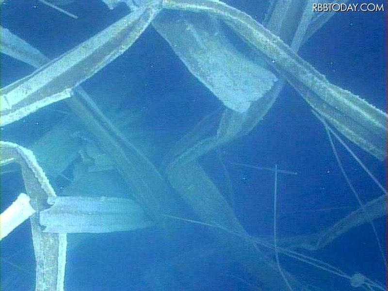 3号機使用済燃料プール（4月13日撮影）