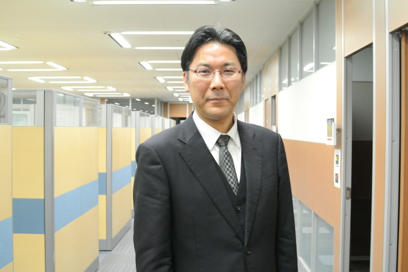 「アラート発生時の対応など具体的な事例を紹介します」KDDI株式会社 前田 圭一郎 氏