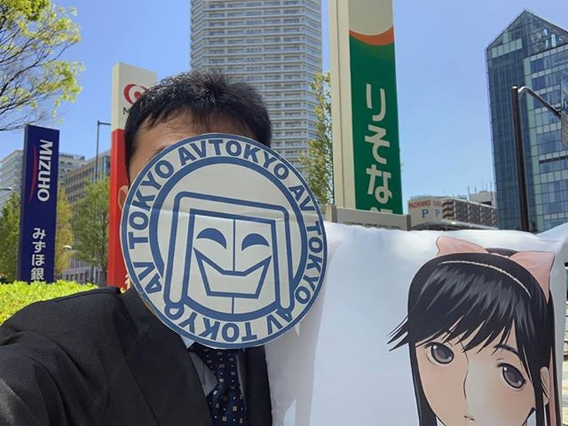 みんな！ 10 連休前に銀行窓口に用がある人は、忘れないでね！