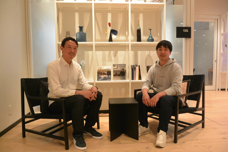 株式会社エーアイセキュリティラボ カスタマーサクセス責任者 関根 鉄平 氏（右）、ScanNetSecurity編集長 上野 宣（左）