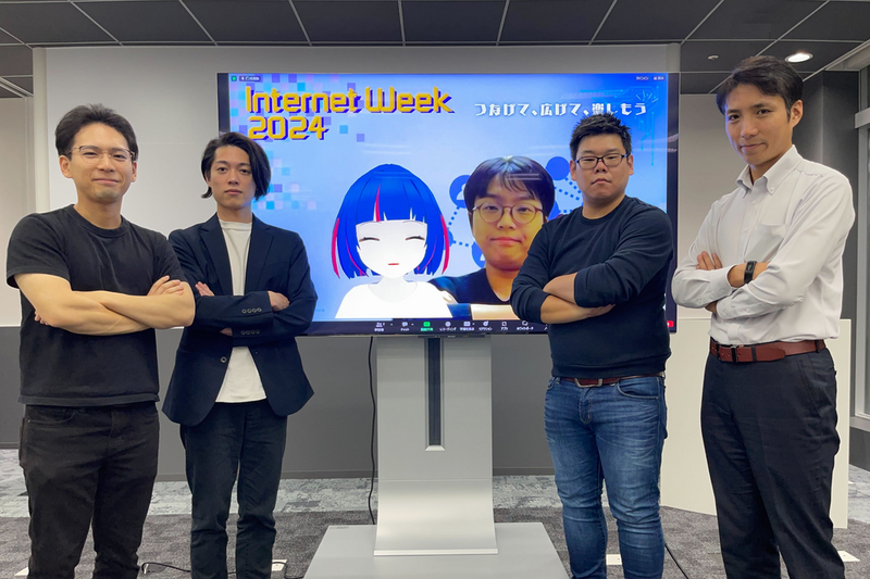 講演者近影（左から）佐藤 信弥 氏、安喜 莞弦 氏、sawa 氏、輿石 隆 氏、小林 裕士 氏、天田 悠 氏