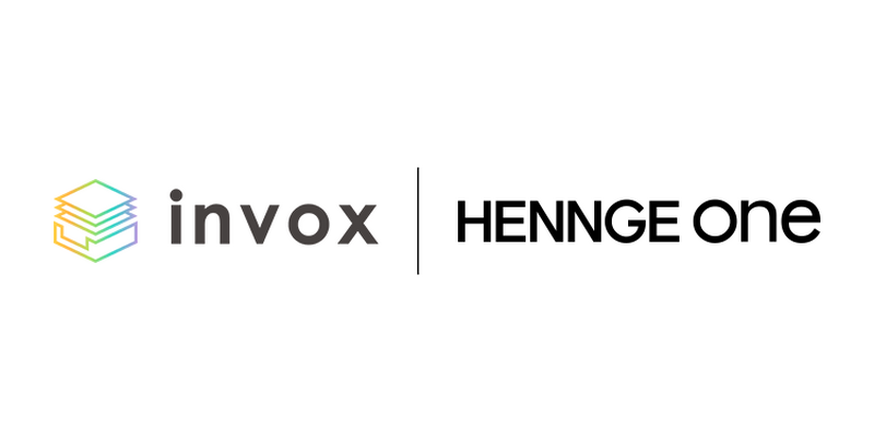 「HENNGE One」と「invoxシリーズ」ロゴ