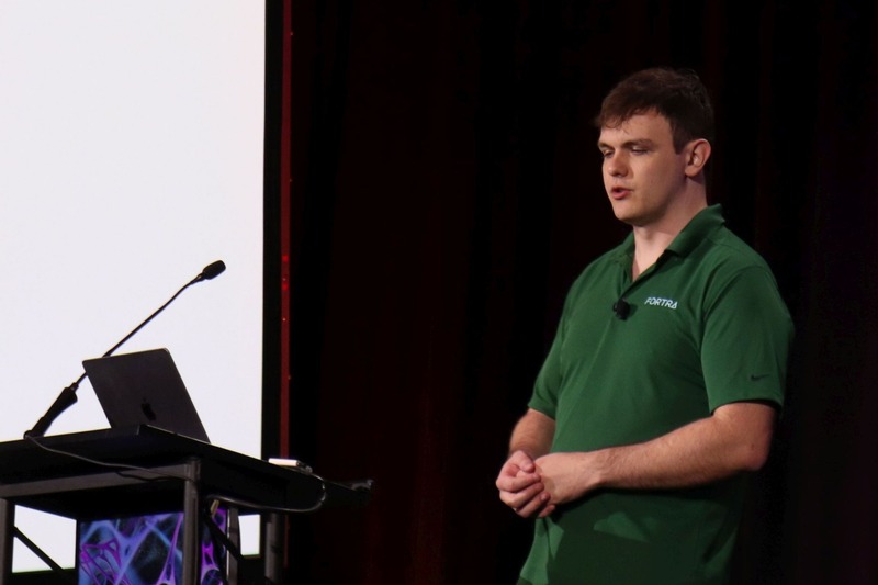 Outflank カイル・アベリー氏