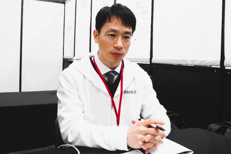 AhnLab, Inc. Communication Team Communication Division Manager イム・ソンジン（ Im Sunjin ）氏