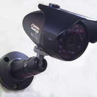 【防犯カメラ紹介03】アナログカメラによるフルHD伝送を実現した防犯カメラ 画像