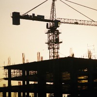 建設・不動産業は1回あたりの取引額が大きくなる傾向がある