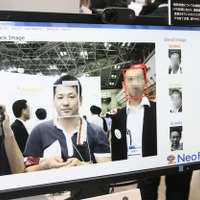 「情報セキュリティEXPO 春」でデモ展示されていた顔認証エンジン「NeoFace」。ユニバーサル・スタジオ・ジャパンや香港入国管理局でも本技術は採用されている（撮影：編集部）