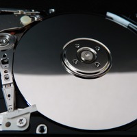 なぜハードディスクは消えたのか、これからもまた消えるのか 画像