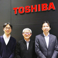 株式会社東芝 木村 浩二 氏（左）、鬼頭 利之 氏（中央）、中溝 孝則 氏（右）