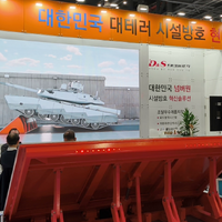 昨年取材した戦車バリケードも健在