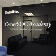デロイト スペイン マドリード CyberSOC Academy エントランス