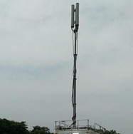 「4G LTE」対応車載型基地局 アンテナ設置時