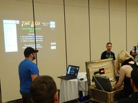 人気のイベント The Boxは爆弾処理班のように慎重にトラップを回避して箱を空けるゲームだ