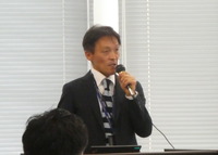 司会を務めた岩崎勝氏