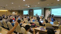 世界も注目する日本発の脆弱性スキャナーVuls、開発者の掛け声に決めポーズは世界共通だ