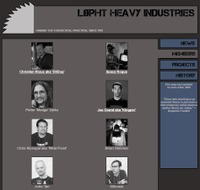 左列上から三番目がクリス・ワイソパル氏（ L0pht Heavy Industries 公式サイト メンバー紹介ページより）