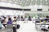 経営企画本部、営業統括BU、サービスプラットフォームBU として分散配置