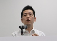 小宮山功一朗氏