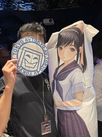 AVTOKYOに現れたファイティング・コンピュータ！連載再開をVR彼女も応援！