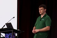 Outflank カイル・アベリー氏