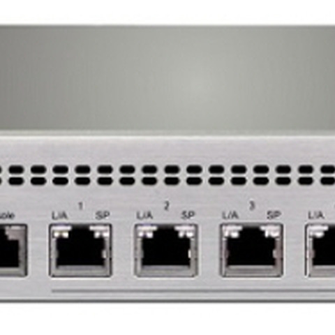 小規模サービスプロバイダや中堅企業向けDDoS攻撃対策アプライアンス（A10ネットワークス） 画像