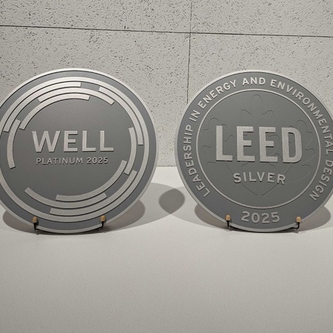 Okta Japanオフィスが「WELL Platinum」認証と「LEED Silver」認証を取得 画像